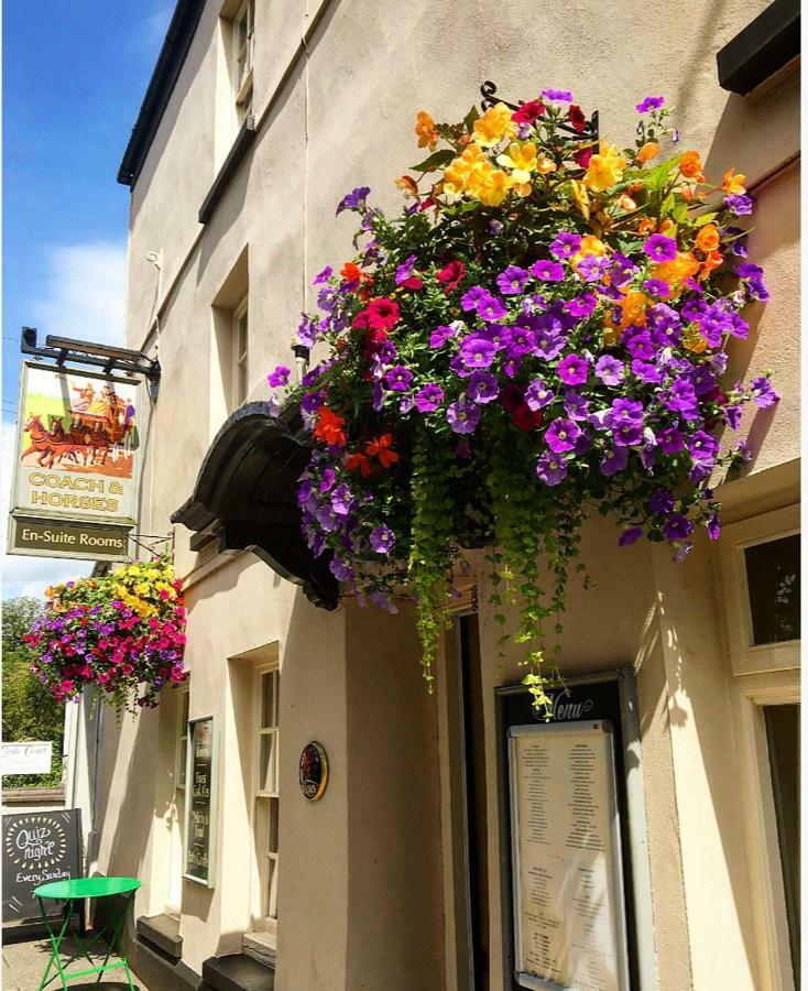 The Coach And Horses Inn Chepstow Exterior photo